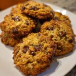 4 ingredient chewy chocolate oat cookies