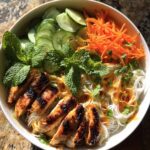 vietnamese lemongrass chicken noodle salad